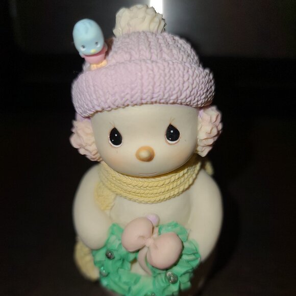 Precious Moments Snowgirl with light up wreath - Picture 1 of 7